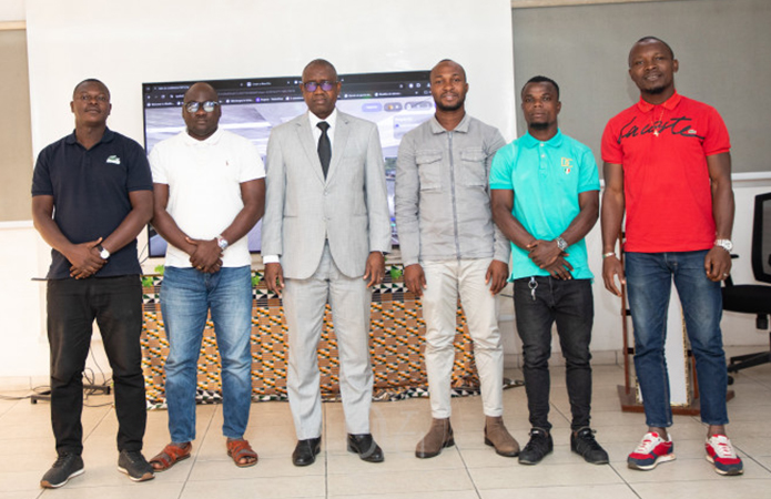 Le président de l’UVCI initie une séance de formation avec le BEN et le personnel administratif