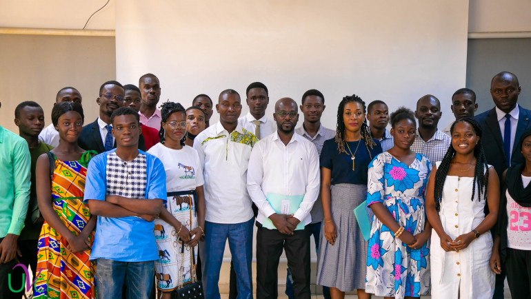 Les lauréats du concours du meilleur blog sur le FEMUA 15 récompensés