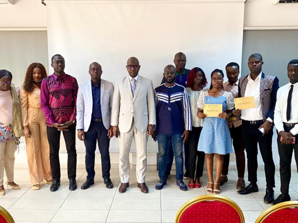 La Communauté Virtuelle de Man vainqueur du concours UVCI reportage challenge