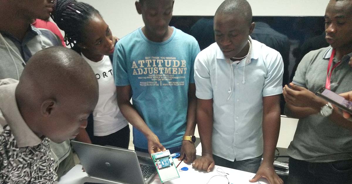 Le Fablab Voisinage de l’UVCI en pleine activité